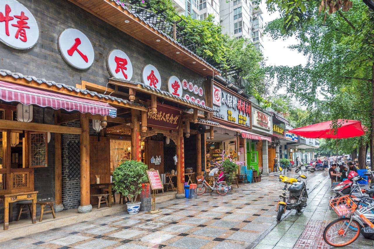 Pandahouse Aparthotel Chengdu Buitenkant foto